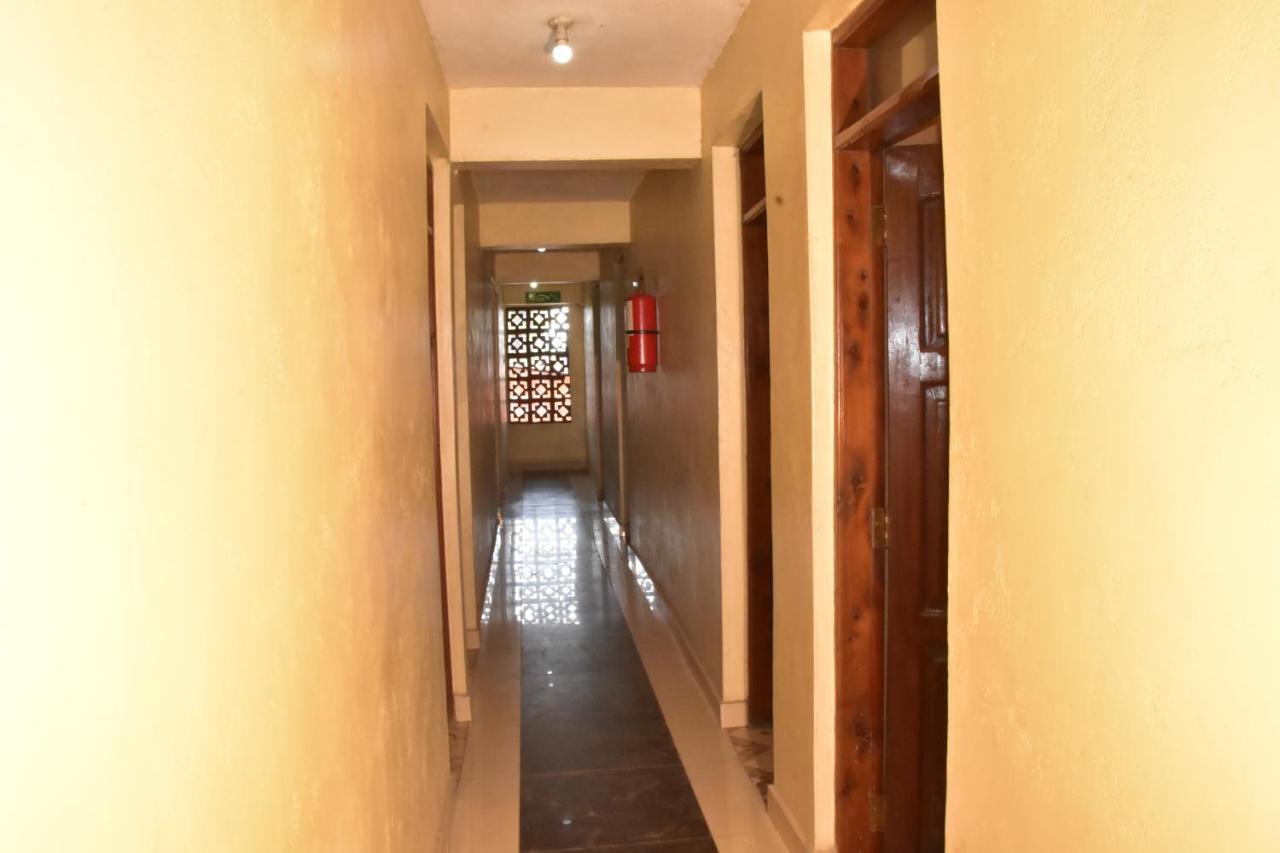 فندق Viriko Boarding House مومباسا المظهر الخارجي الصورة
