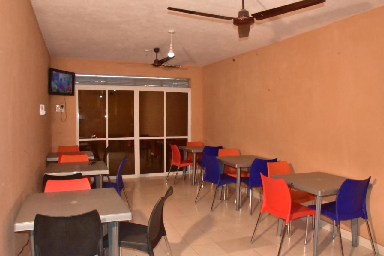 فندق Viriko Boarding House مومباسا المظهر الخارجي الصورة